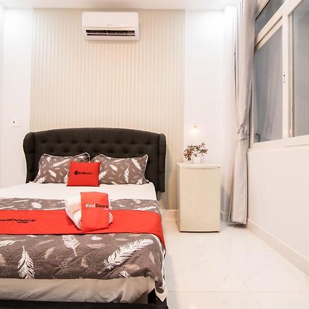 Hotel Reddoorz Near Saigon Zoo Thành Pho Ho Chí Minh Esterno foto