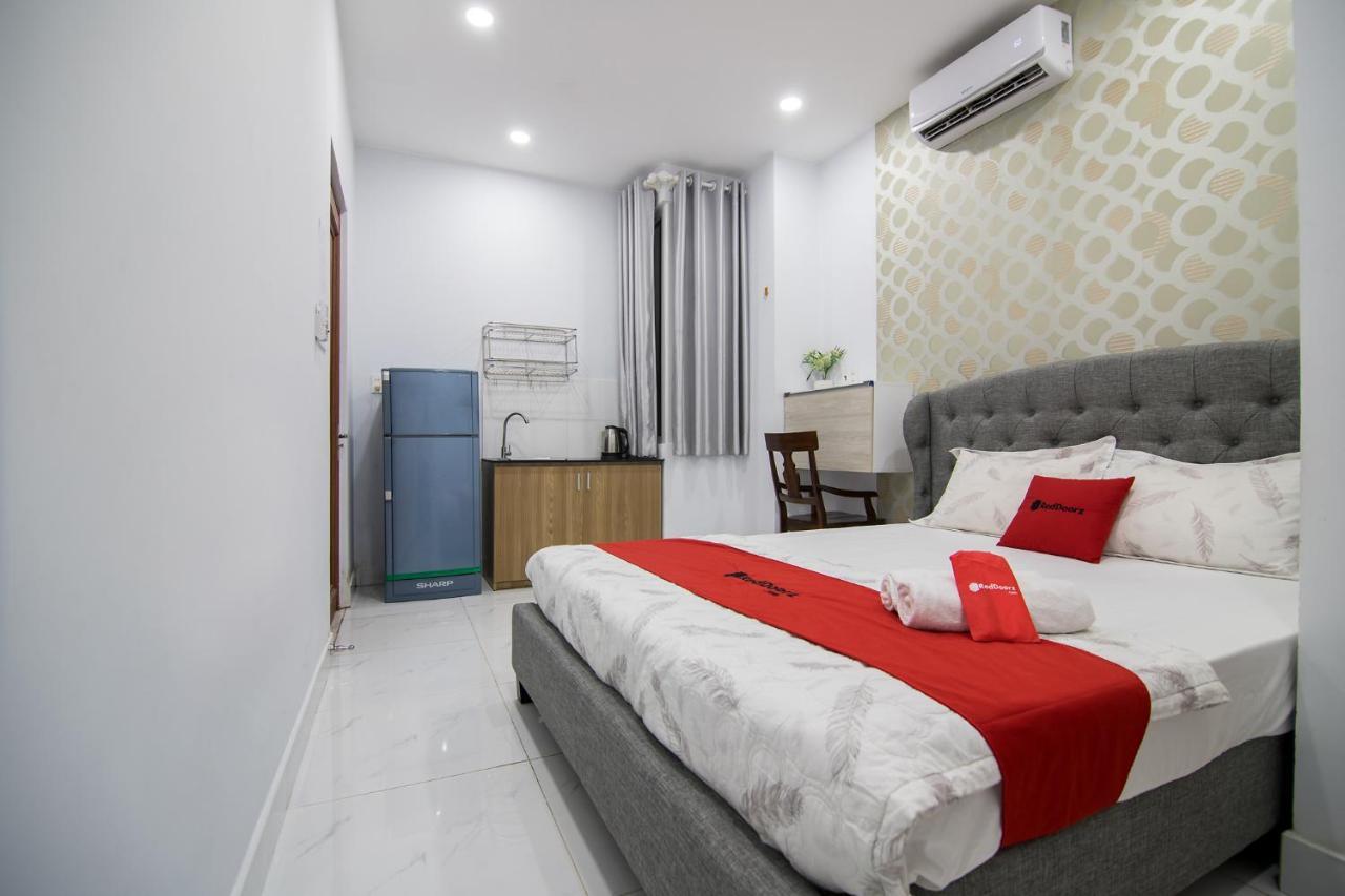 Hotel Reddoorz Near Saigon Zoo Thành Pho Ho Chí Minh Esterno foto