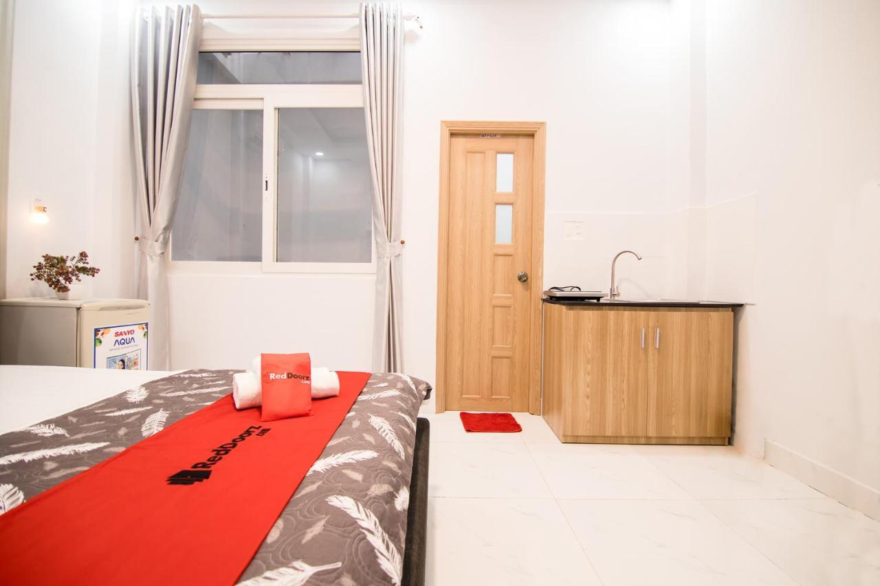 Hotel Reddoorz Near Saigon Zoo Thành Pho Ho Chí Minh Esterno foto