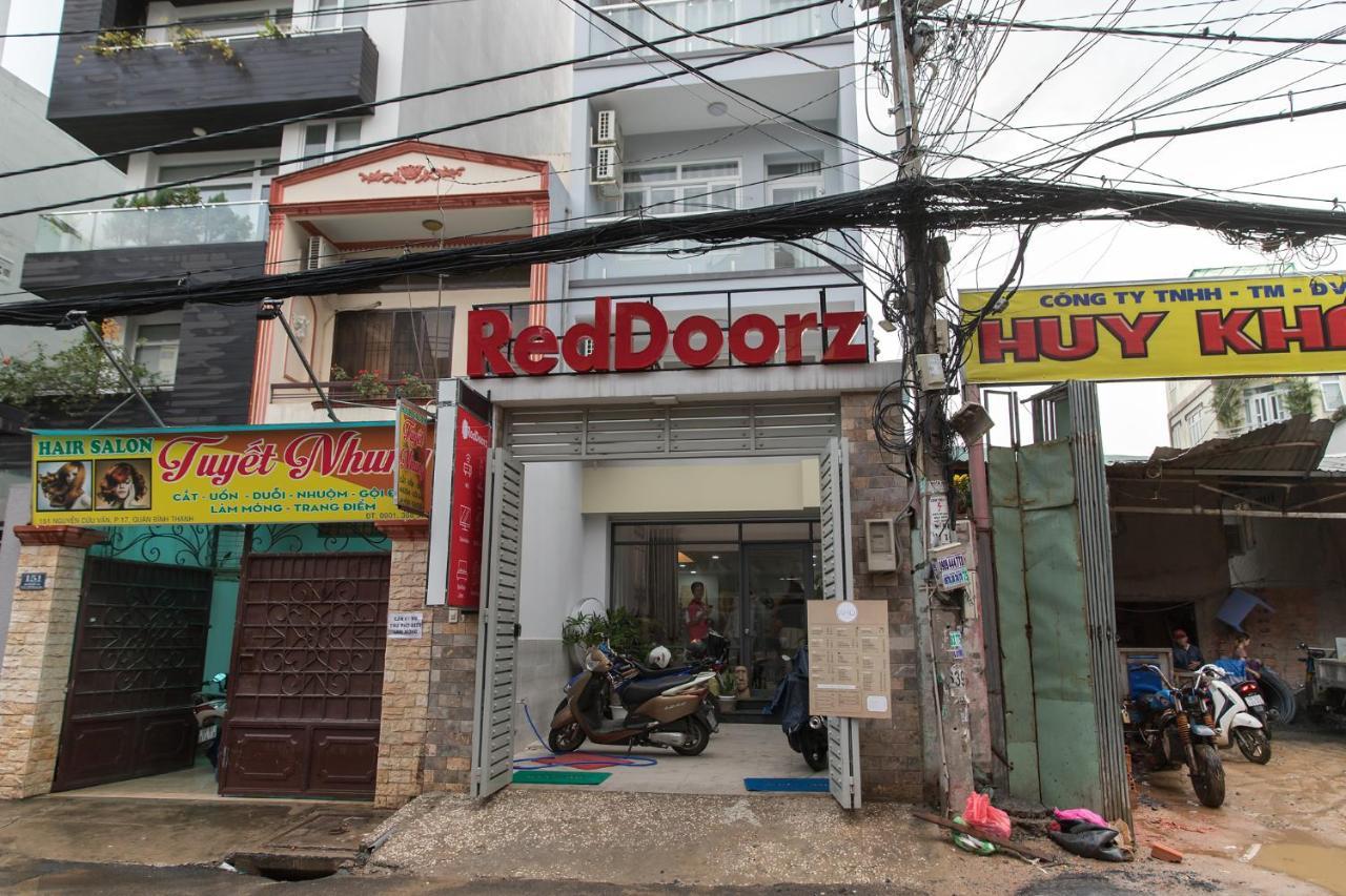 Hotel Reddoorz Near Saigon Zoo Thành Pho Ho Chí Minh Esterno foto