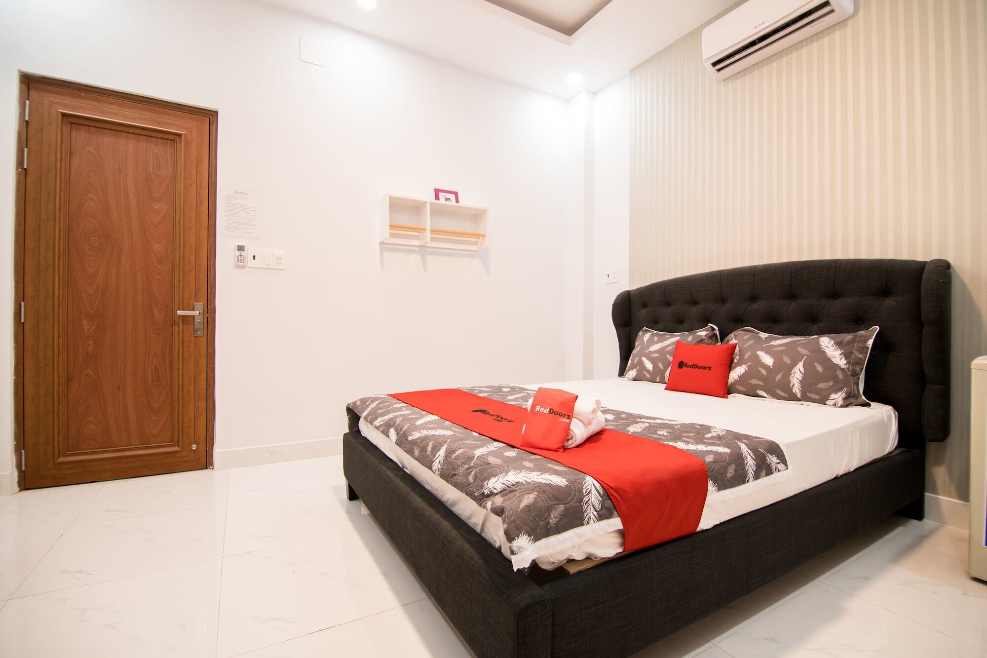 Hotel Reddoorz Near Saigon Zoo Thành Pho Ho Chí Minh Esterno foto
